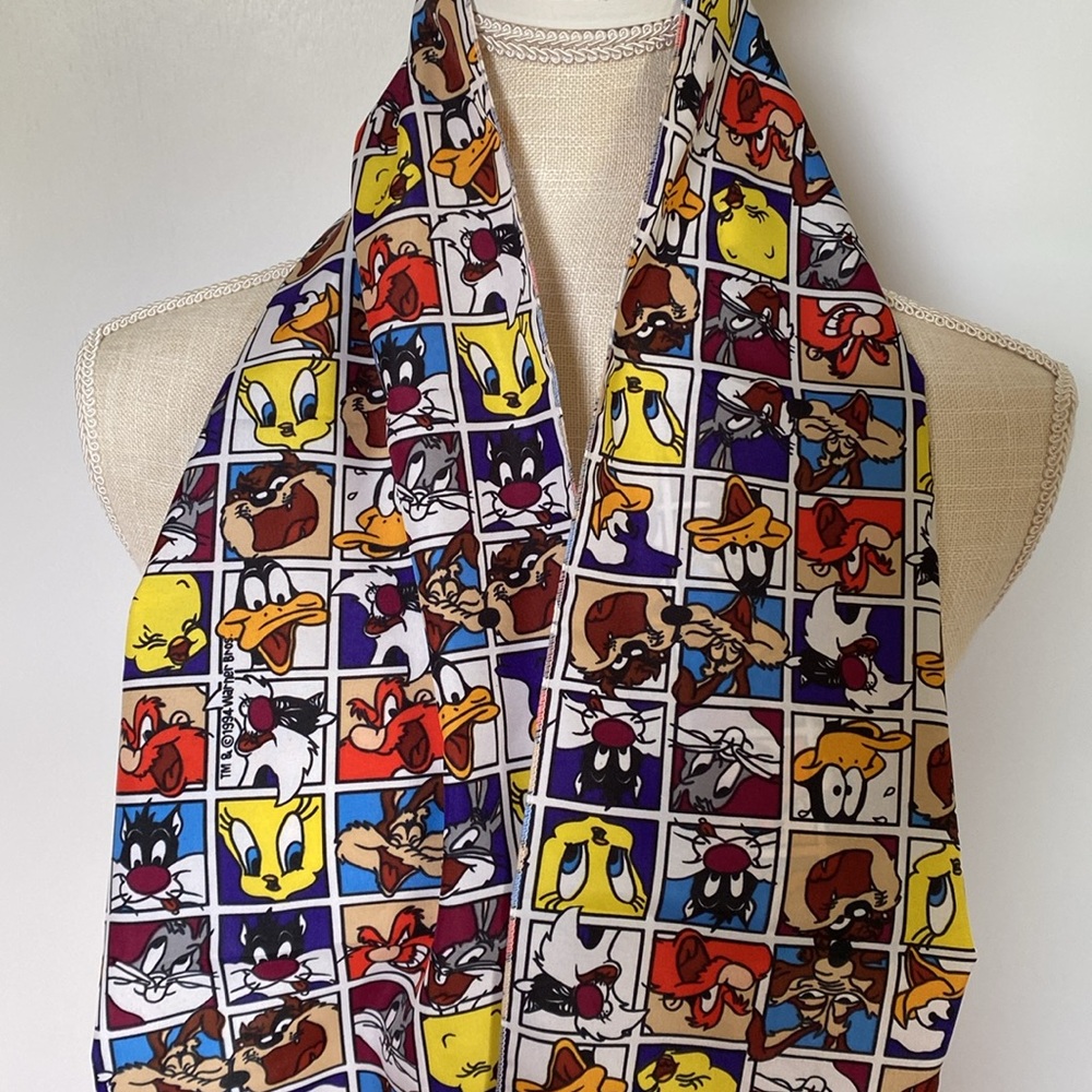 Looney Tunes Cartoon Scarf Warner Bros 1994